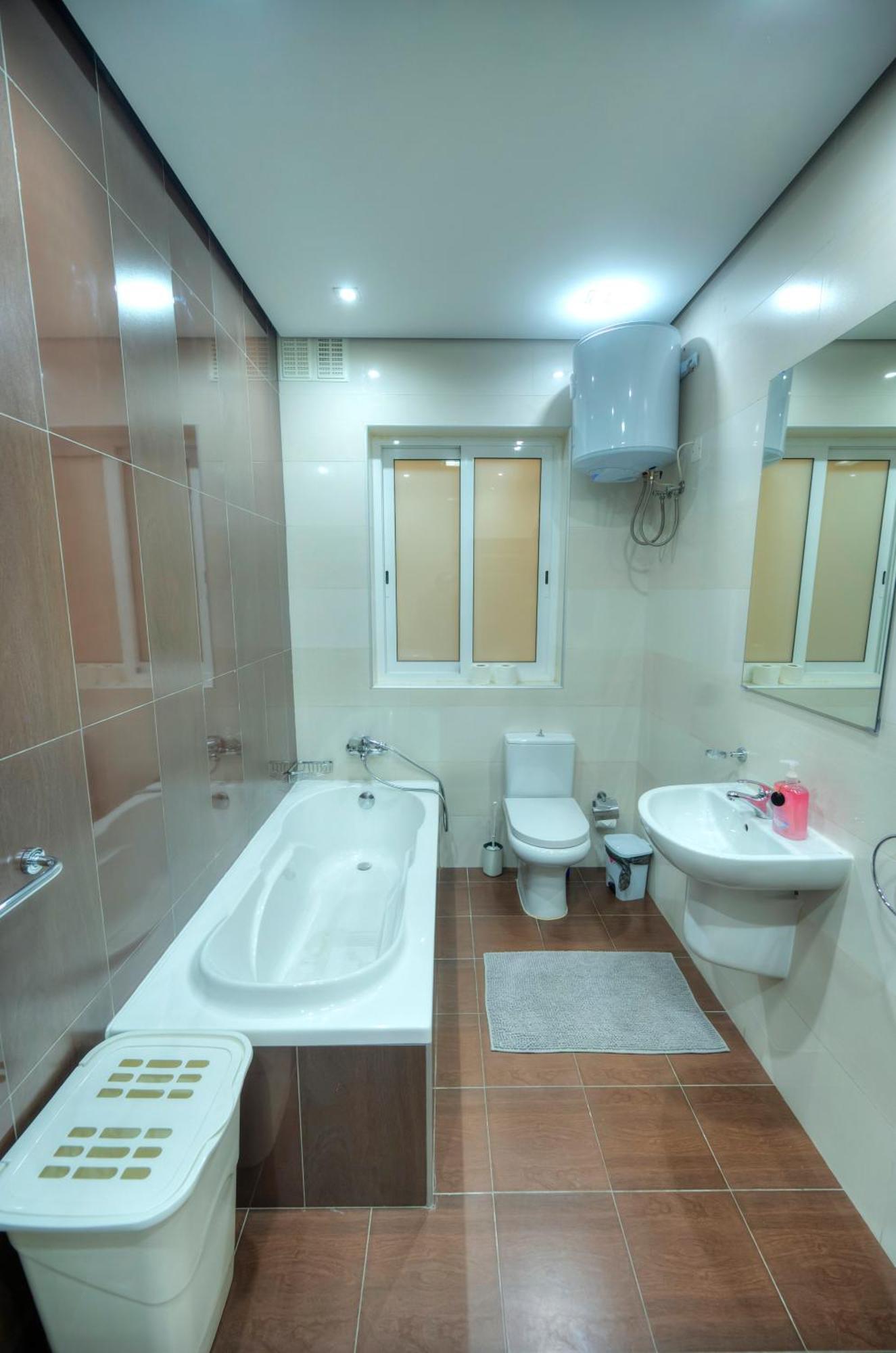 Bright & Large 2Bedrooms In Sliema Center Mpor1-1 Bagian luar foto
