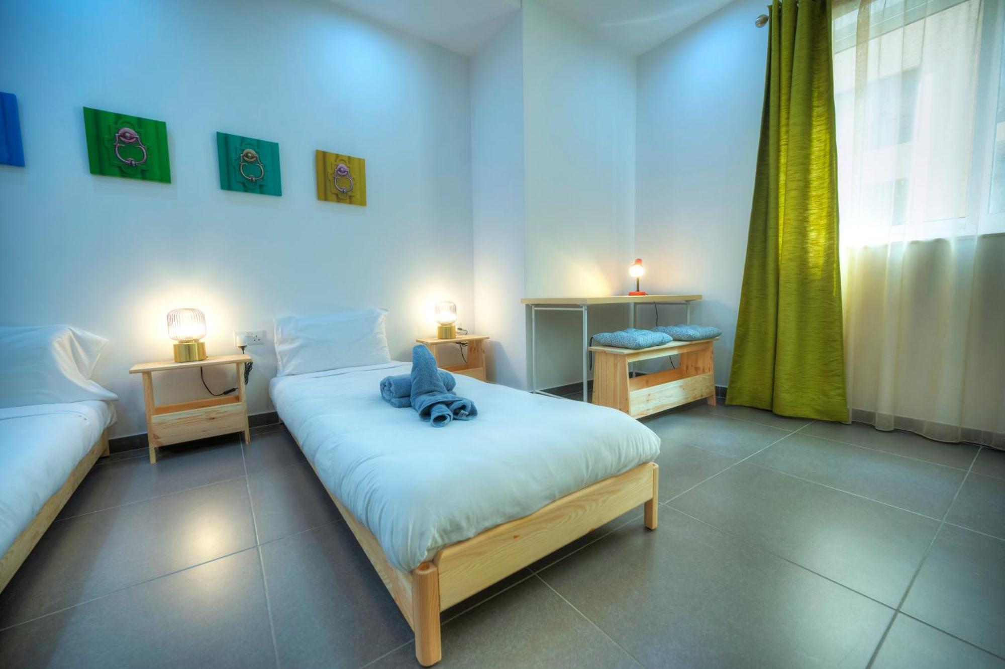 Bright & Large 2Bedrooms In Sliema Center Mpor1-1 Bagian luar foto